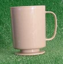 travel mugs